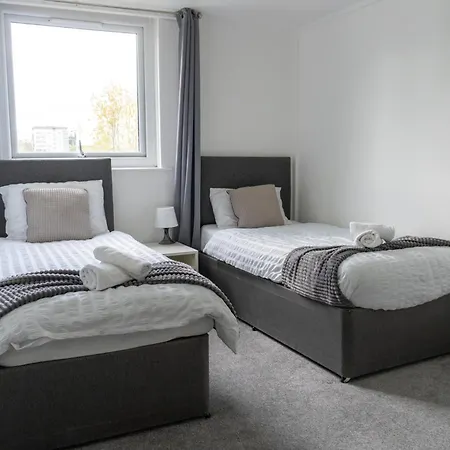 Apartment 2 Bed Centre Flat - Relocators - Professional Leeds (West Yorkshire)
